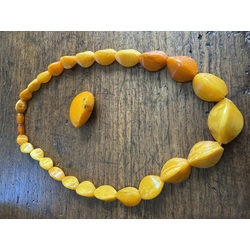 Amber chain and brooch