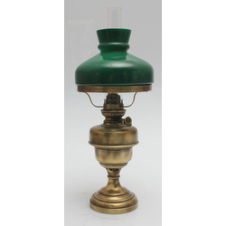 Bronze kerosene lamp