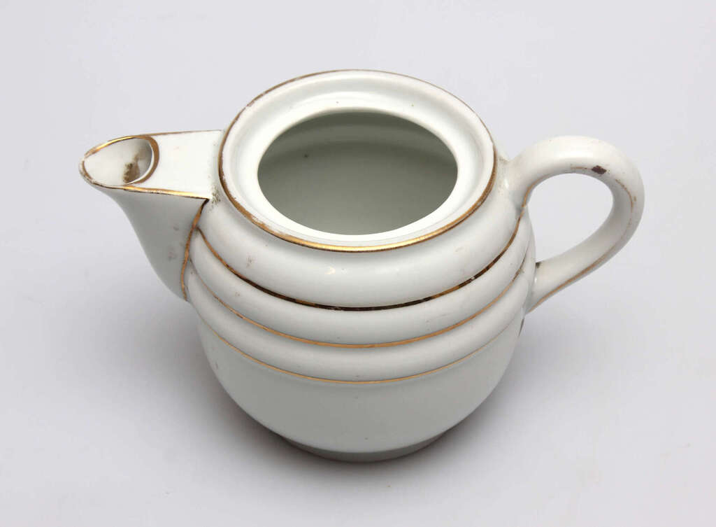 Kuznetsov porcelain can without lid