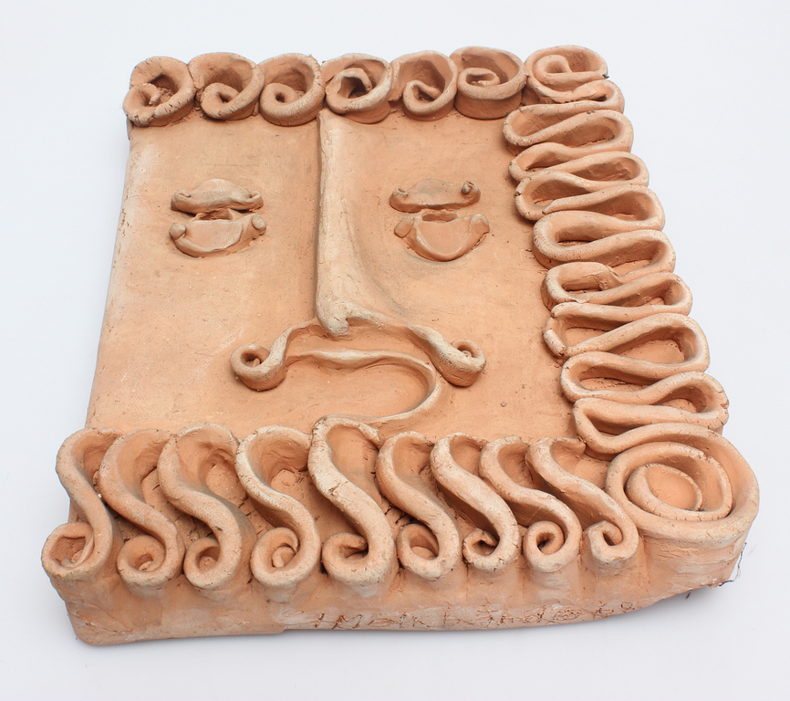 Ceramic wall decor 