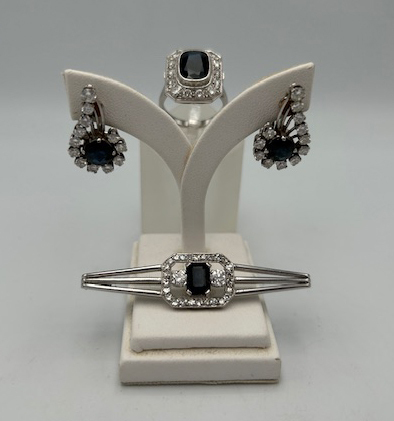 Set - gold ring, brooch, earrings with diamonds and sapphire