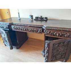 Art Nouveau desk with original wood carvings