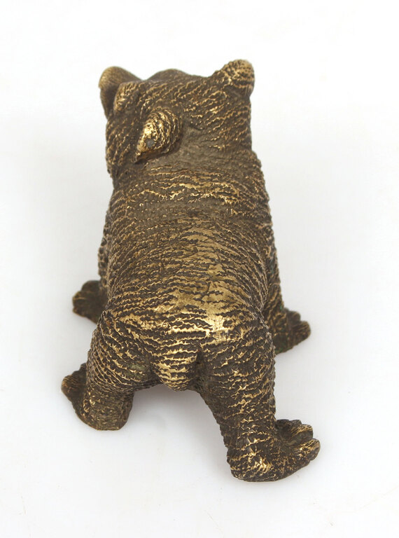 Bronze figurine 