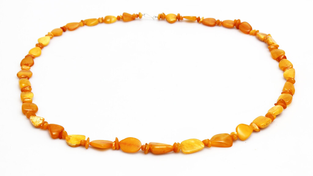 Natural Baltic amber beads 46 years old