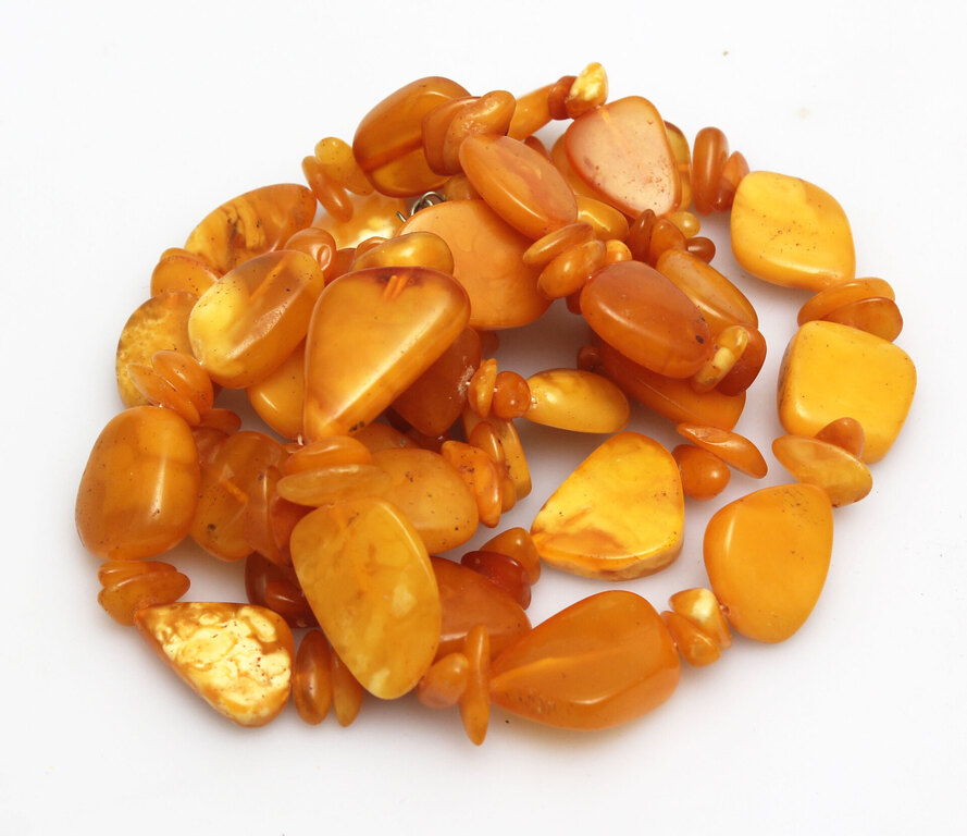 Natural Baltic amber beads 46 years old