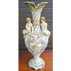 Porcelain mass vase