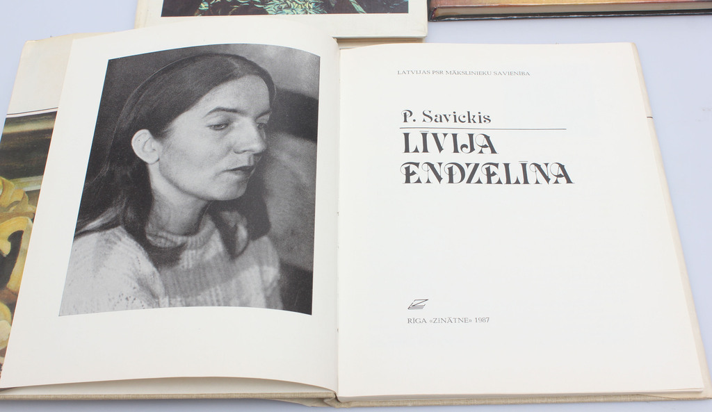 6 books on art in Latvia