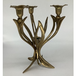 Heavy bronze candlestick, Art Nouveau. Imperial Germany 1900-10. Art casting. In the form of 