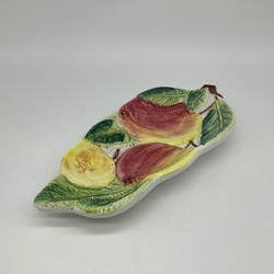 Fruit plate. Italy, last century, in excellent condition. Handmade and painted