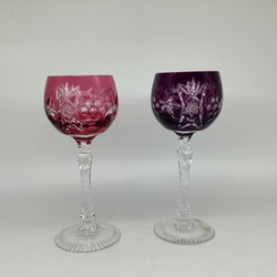 2 crystal Ilguciems wine glasses.