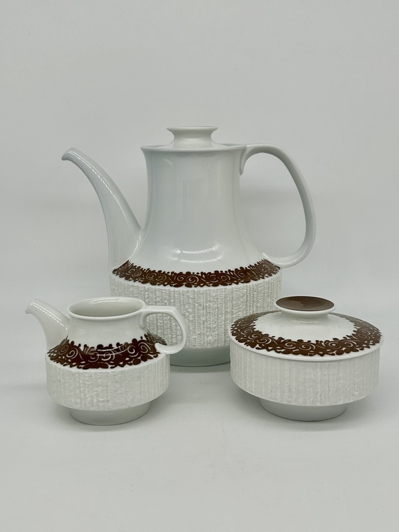 Arcta braun Coffee porcelain set from the 70s by Thomas-Rosnthal.