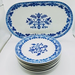 Large dish and 6 Kahla dinner plates. Cobalt, hand painted. Old hallmark. 