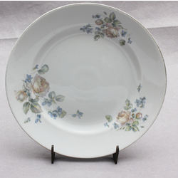 Kuznetsov porcelain serving plate 