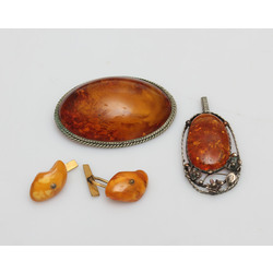 Amber cufflinks, pendant and pin