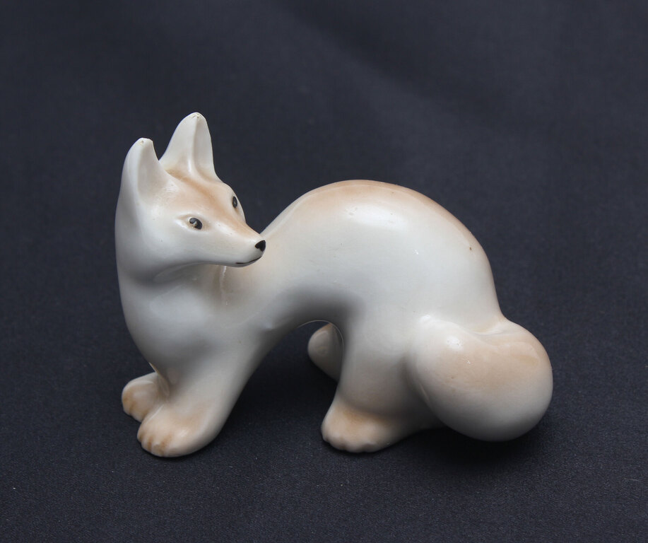 Porcelain figurine 