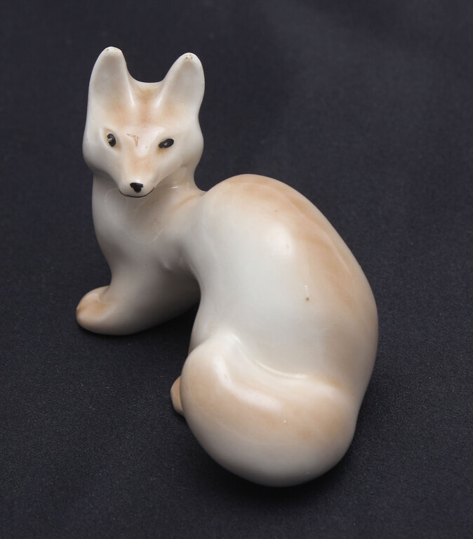 Porcelain figurine 