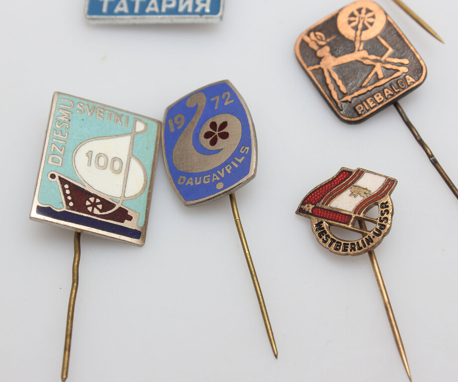 Set of badges - 13 pcs.