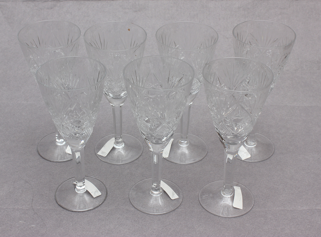 Crystal wine glasses 7 pcs. 