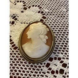 Antique cameo in silver. Beautiful, handmade. Biedermeier.