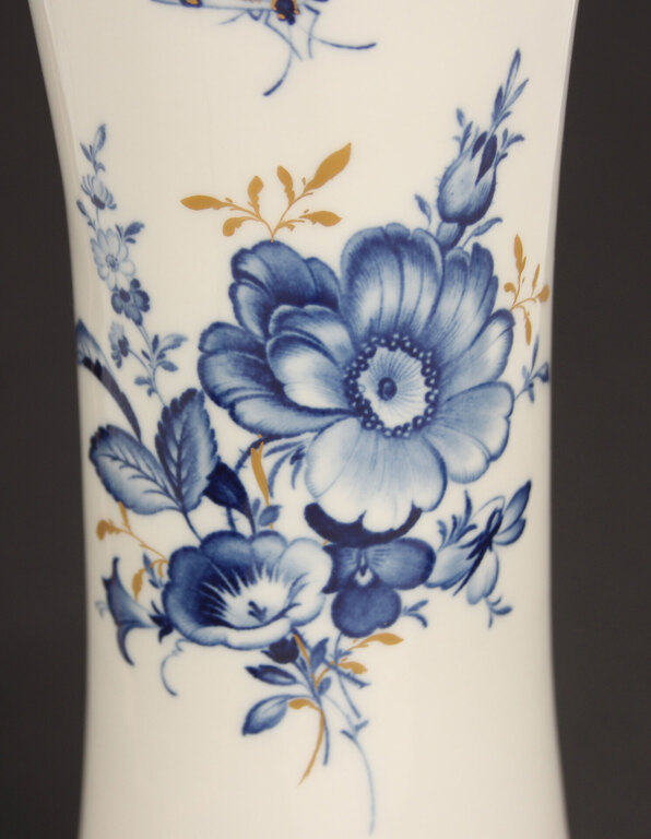 Meissen porcelain vase