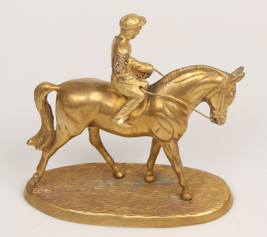 Bronze figurinee horseman