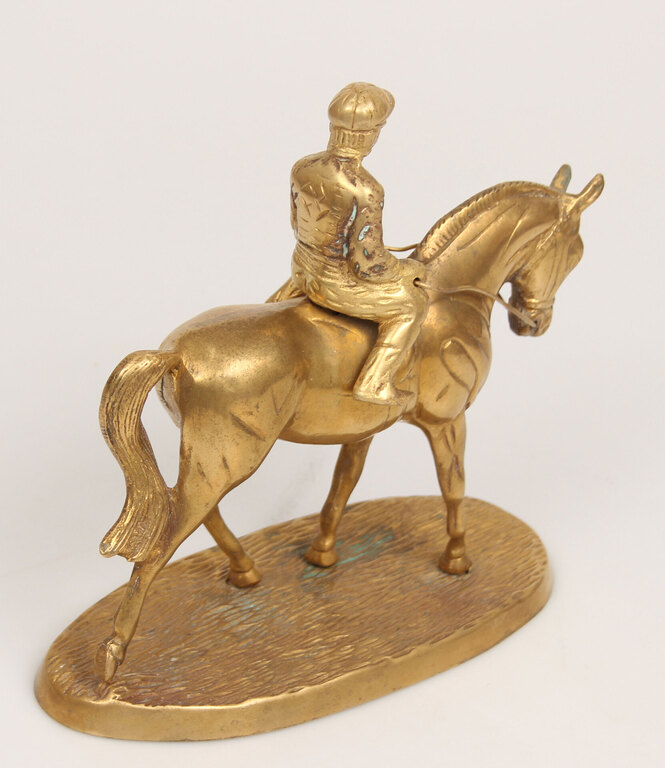 Bronze figurinee horseman