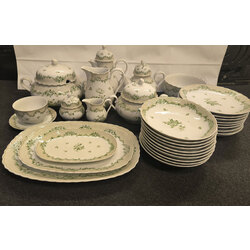 Porcelain set with a green pattern