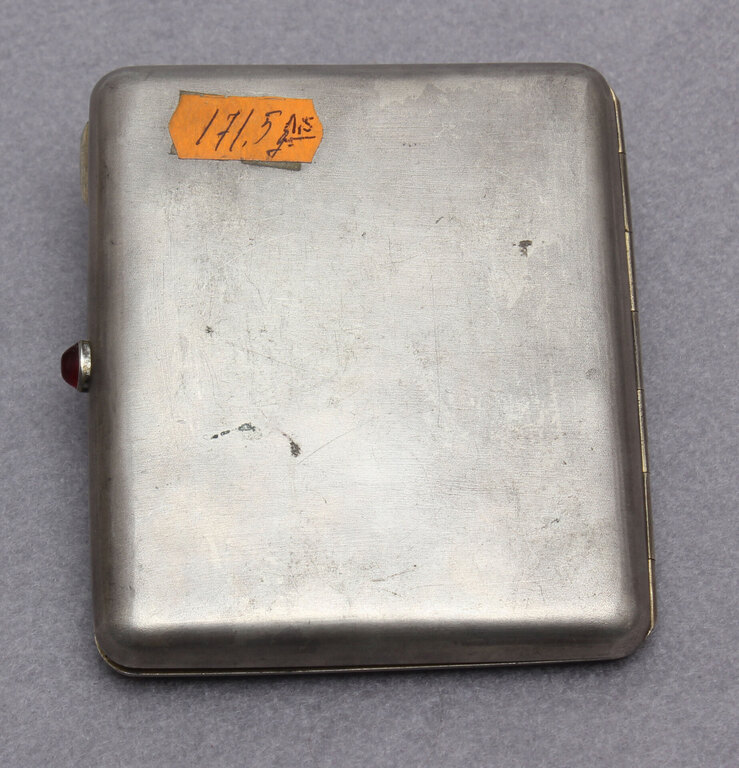 Silver cigarette holder