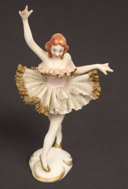 Porcelain figurine 