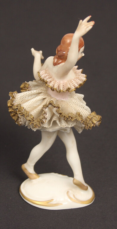 Porcelain figurine 