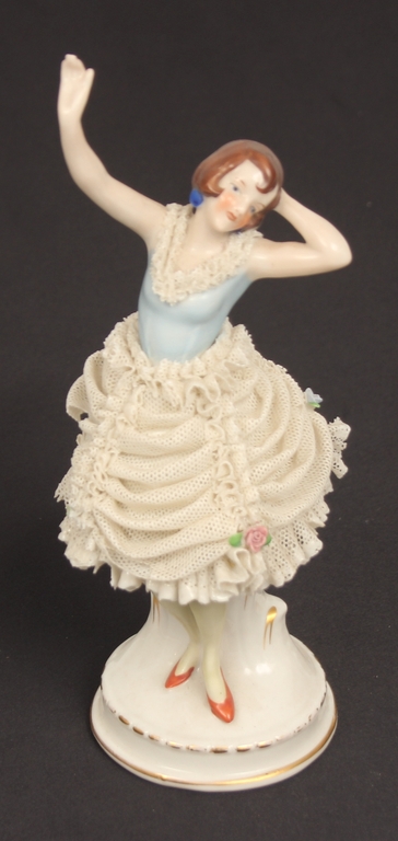 Porcelain figurine 