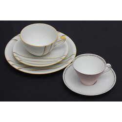 Porcelain cups with saucers 