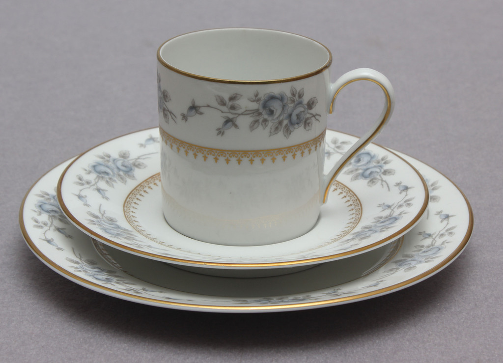 Porcelain cup with saucer and plate