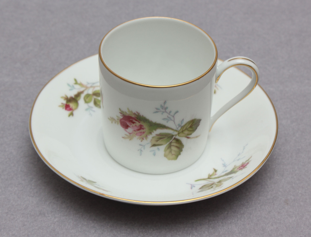 Porcelain cup with saucer