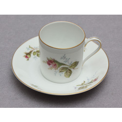 Porcelain cup with saucer