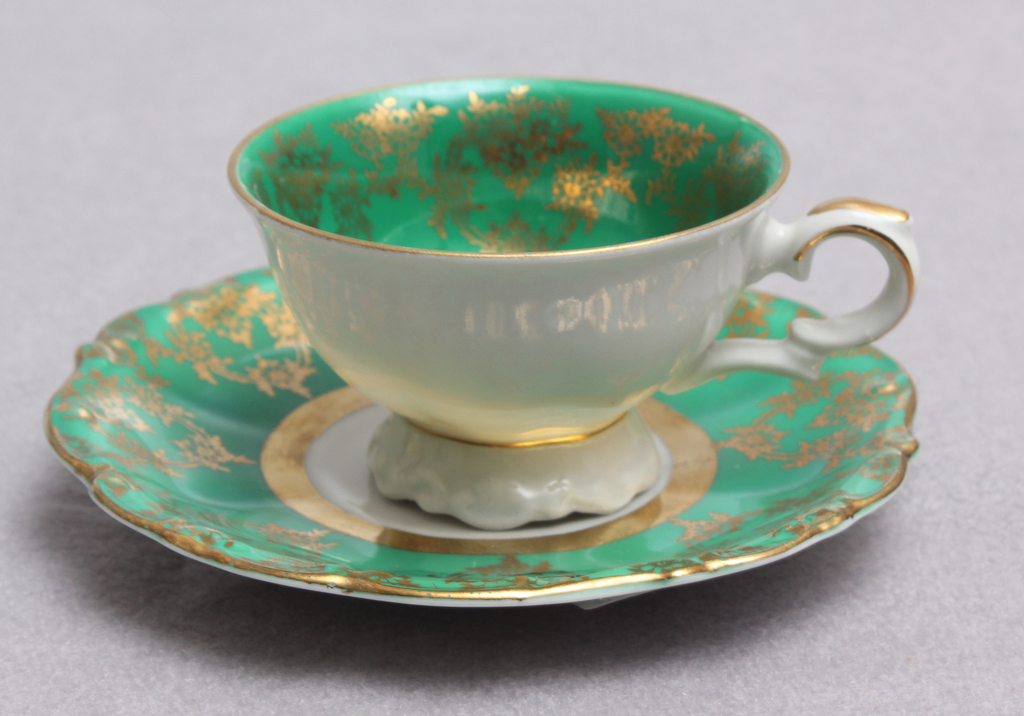  Porcelain cup with saucer