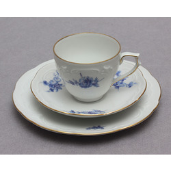 Porcelain cup with saucer and plate