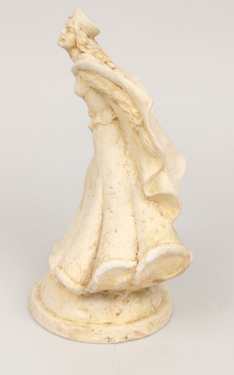 Gypsum figure 