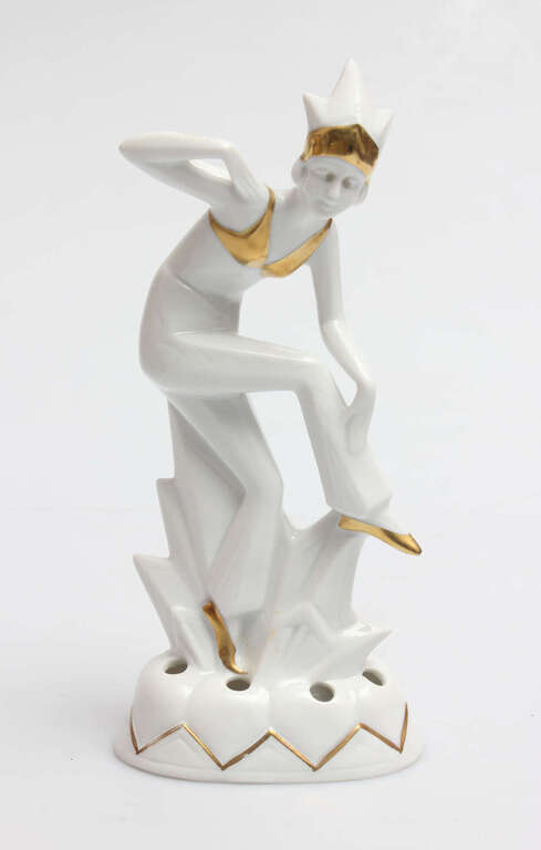 Art deco figurine 