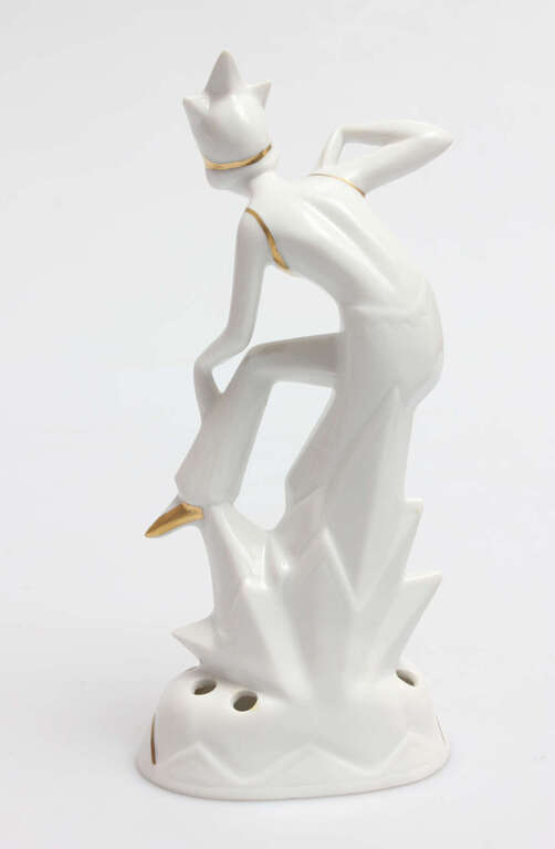 Art deco figurine 