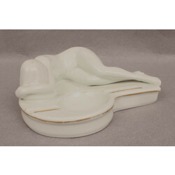 Elegant porcelain ashtray in Art Deco style