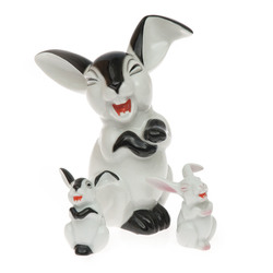 Porcelain figure set 